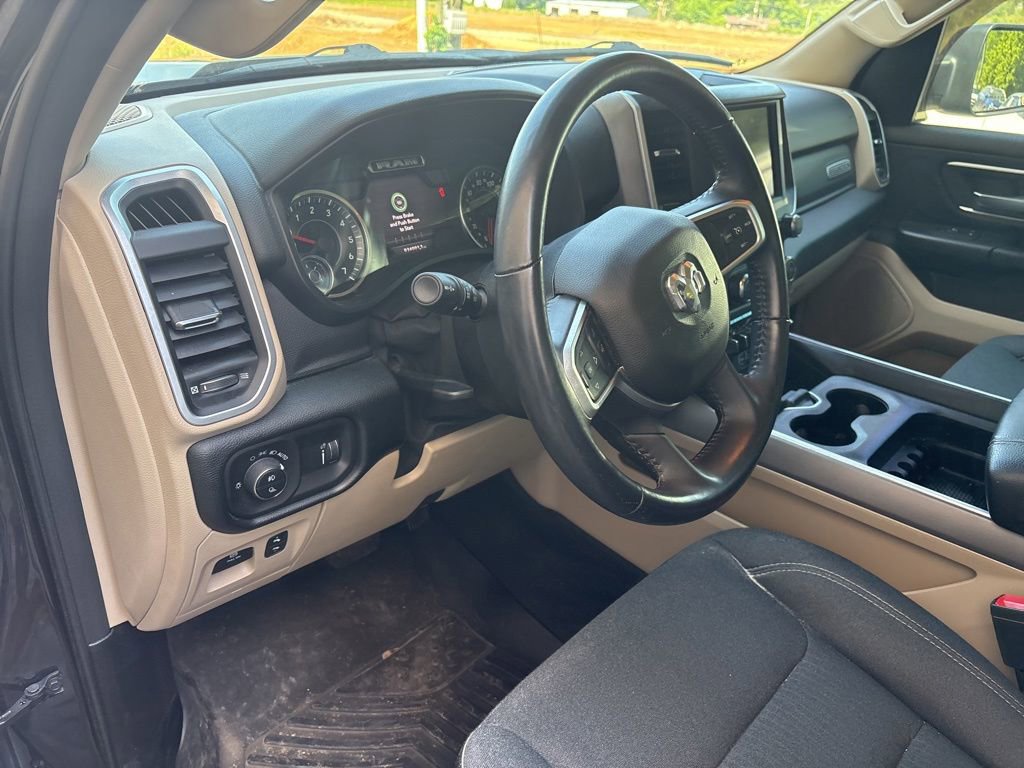 Used 2021 RAM 1500 Big Horn AWD/4WD image 12