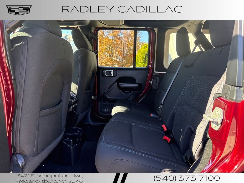 Used 2021 Jeep Wrangler Unlimited Islander image 12