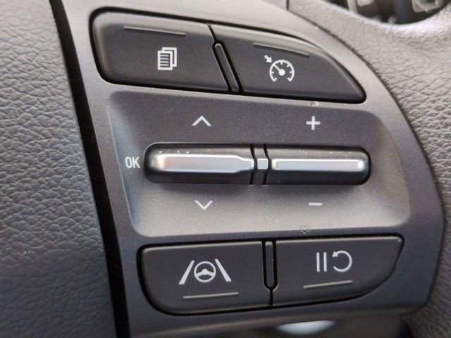 Used 2022 Hyundai Kona SEL image 38