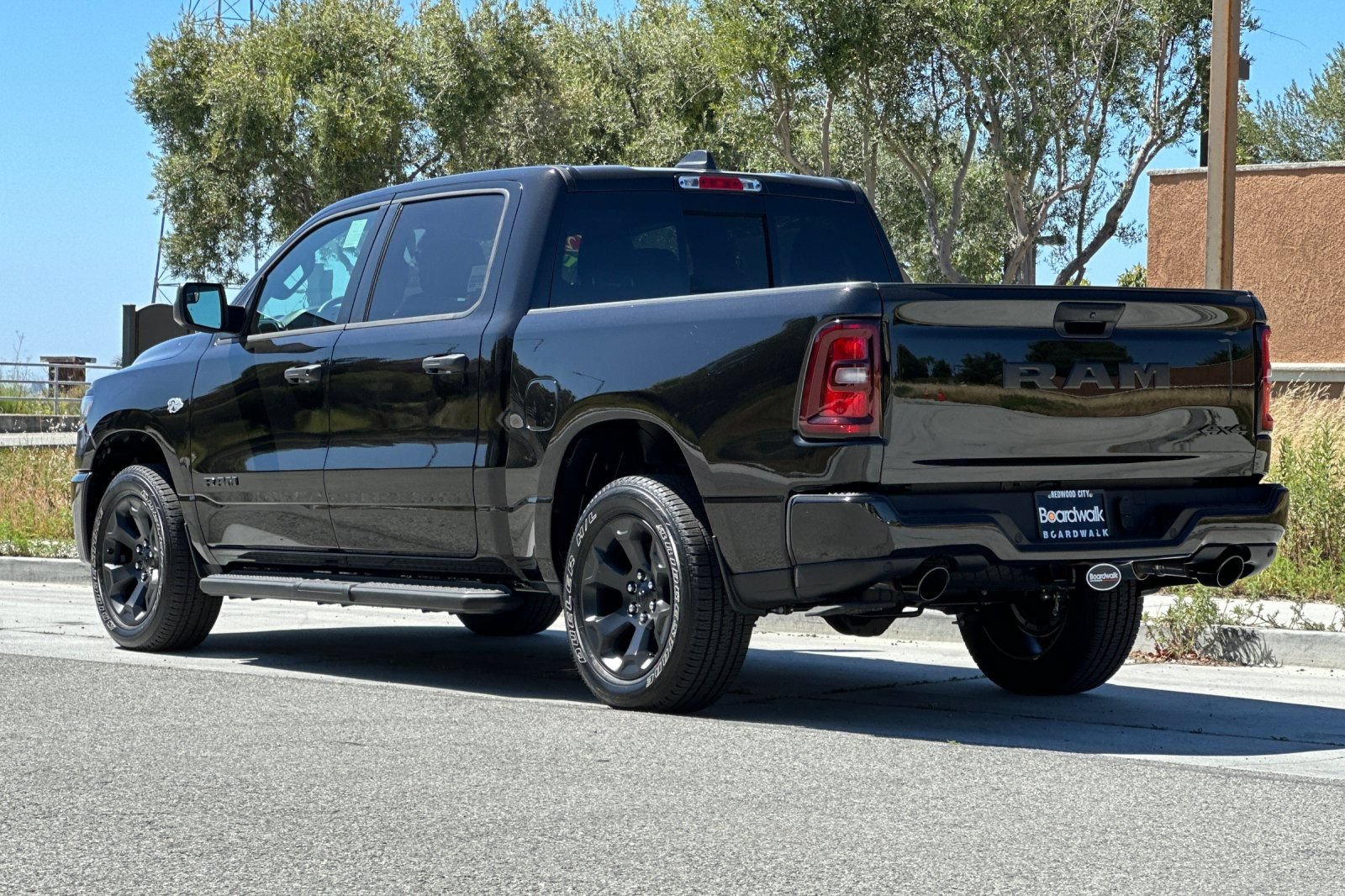 Used 2026 RAM 1500 Express AWD/4WD image 6