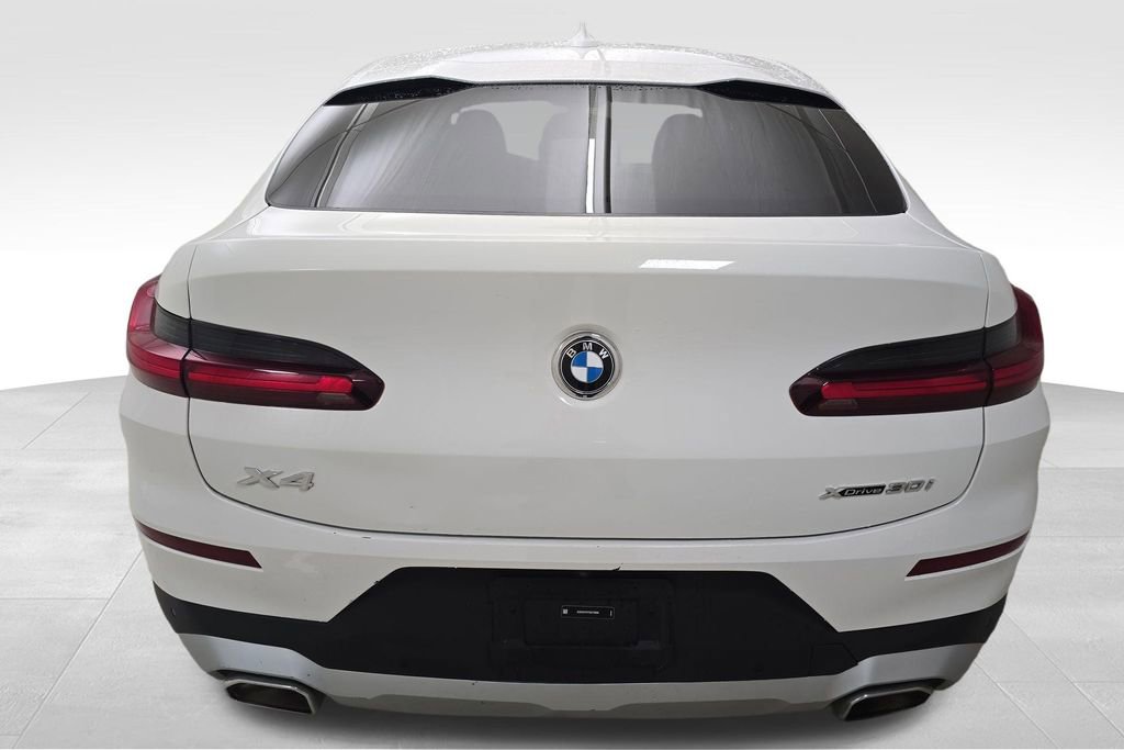 Certified 2025 BMW X4 xDrive30i w/ Premium Package image 8