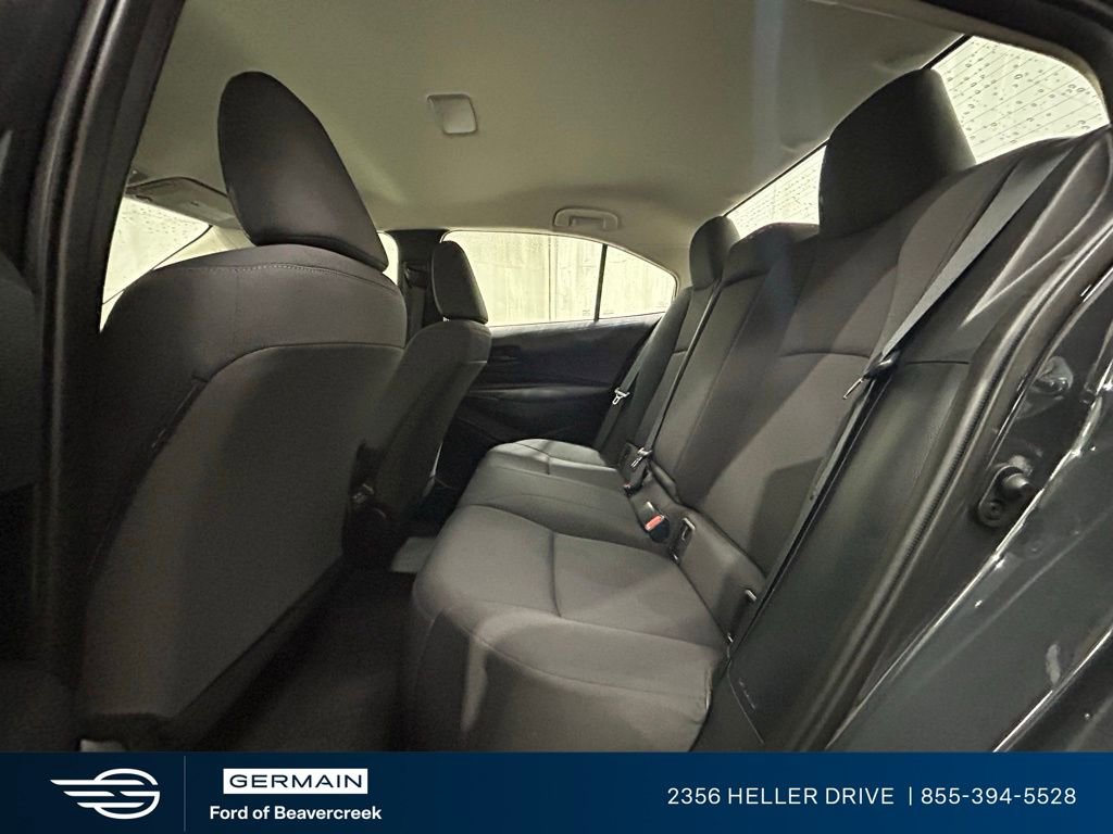 Used 2025 Toyota Corolla LE image 26