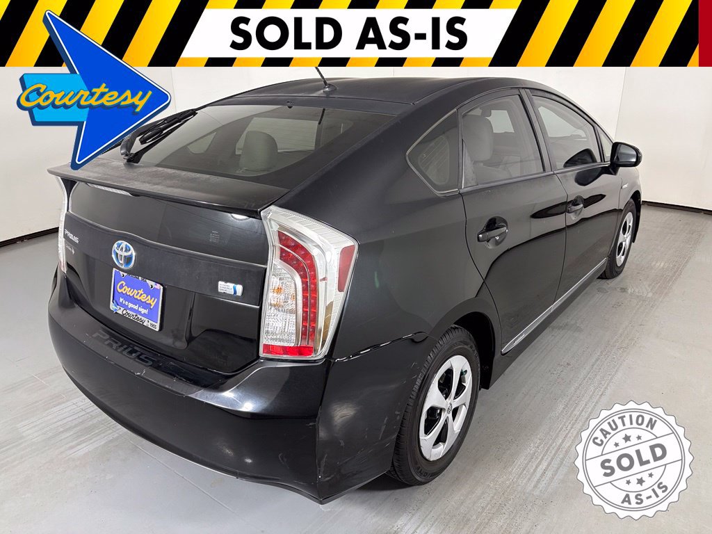 Used 2014 Toyota Prius Two w/ Preferred Accessory Package FWD image 8