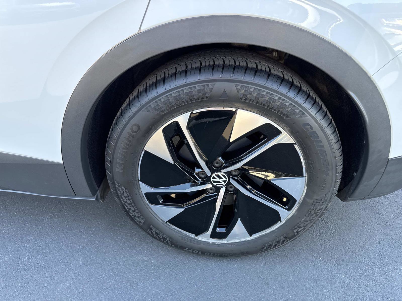 Certified 2021 Volkswagen ID.4 Pro image 6