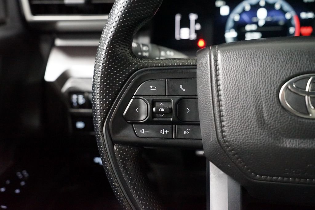 Certified 2025 Toyota Tacoma SR5 image 15