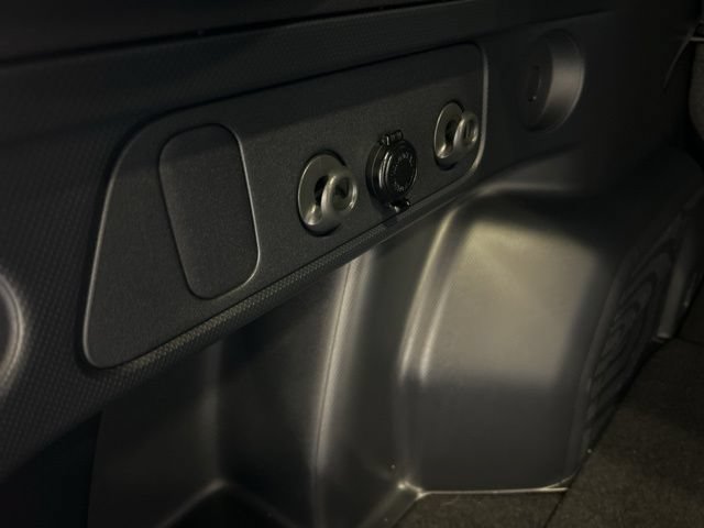 Used 2026 Subaru Forester Premium AWD/4WD image 33