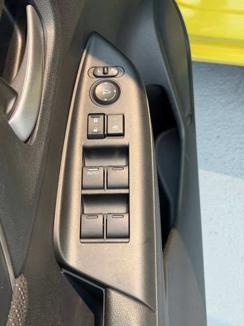 Used 2015 Honda Fit EX image 18