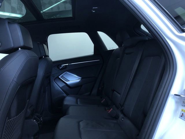 Used 2025 Audi Q3 2.0T Premium image 20