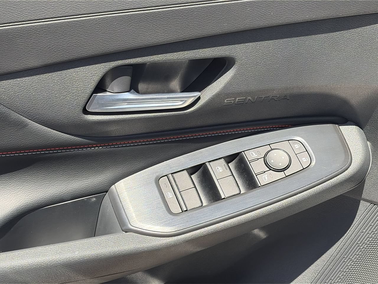 Used 2026 Nissan Sentra SR w/ Floor Mat Package FWD image 20