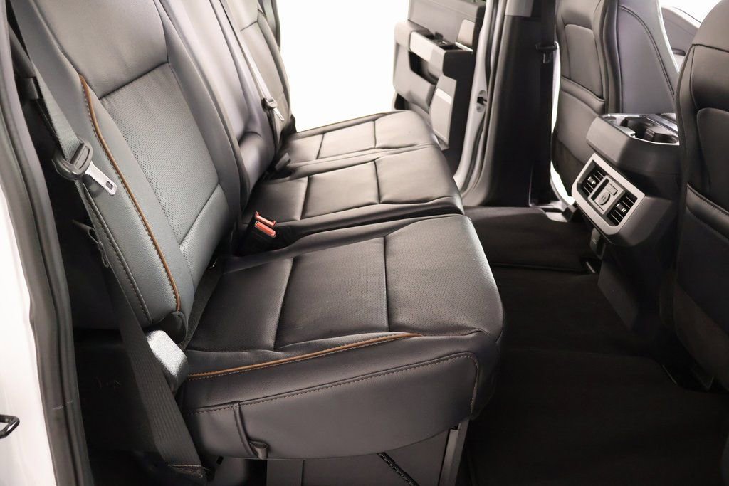 Used 2026 Ford F450 Lariat AWD/4WD image 15