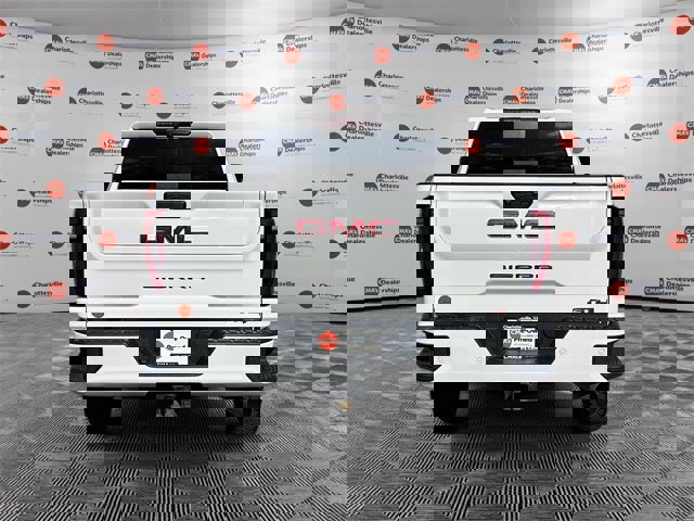 Used 2024 GMC Sierra 2500 AT4 w/ AT4 Premium Plus Package image 4