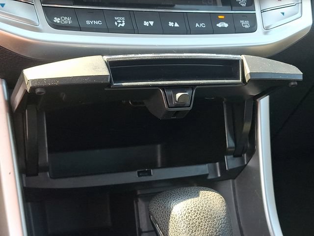 Used 2013 Honda Accord LX image 25