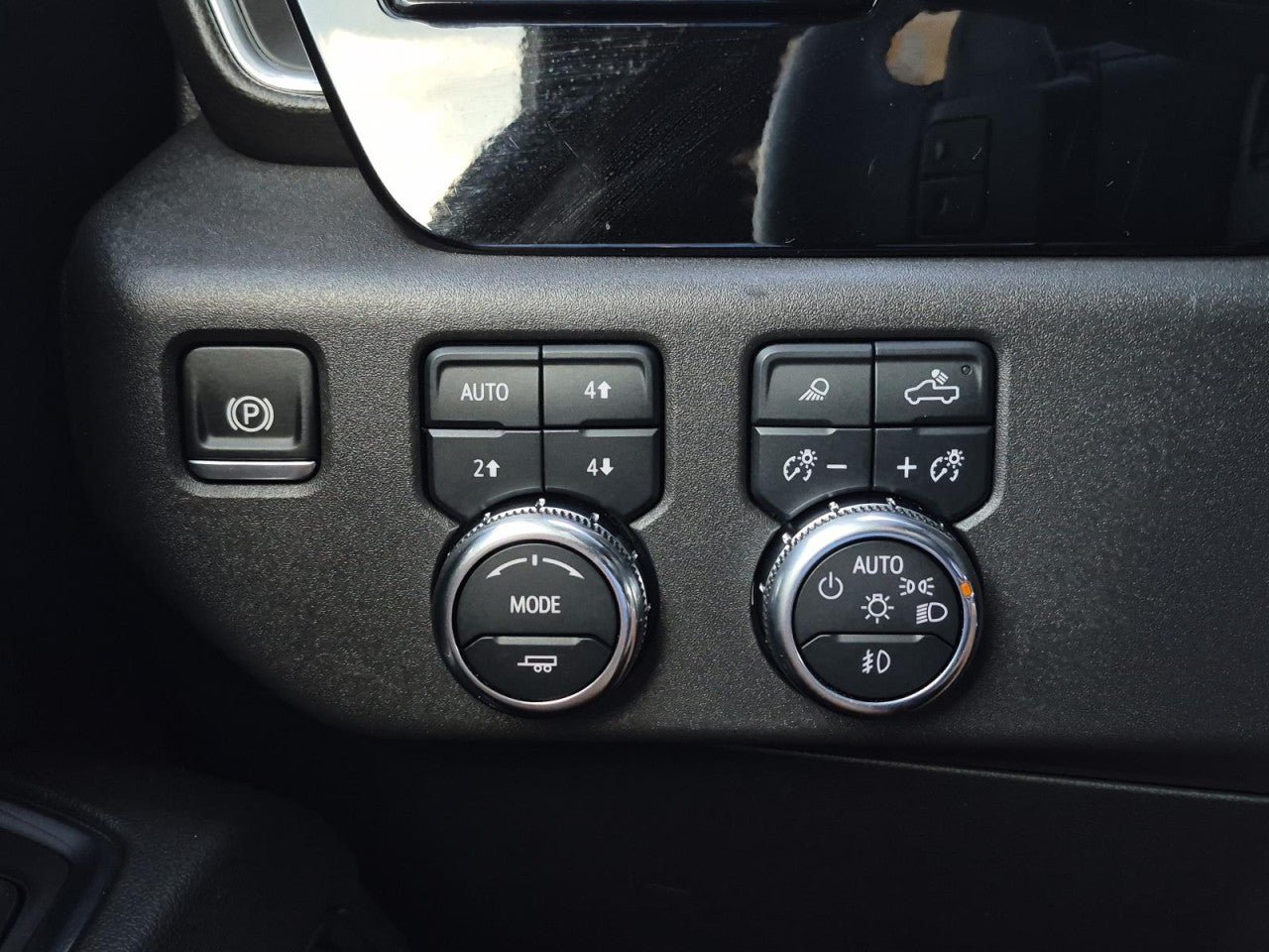 Certified 2024 GMC Sierra 1500 SLT AWD/4WD image 20