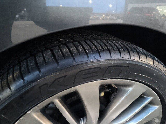 Used 2018 Genesis G80 5.0 Ultimate image 9