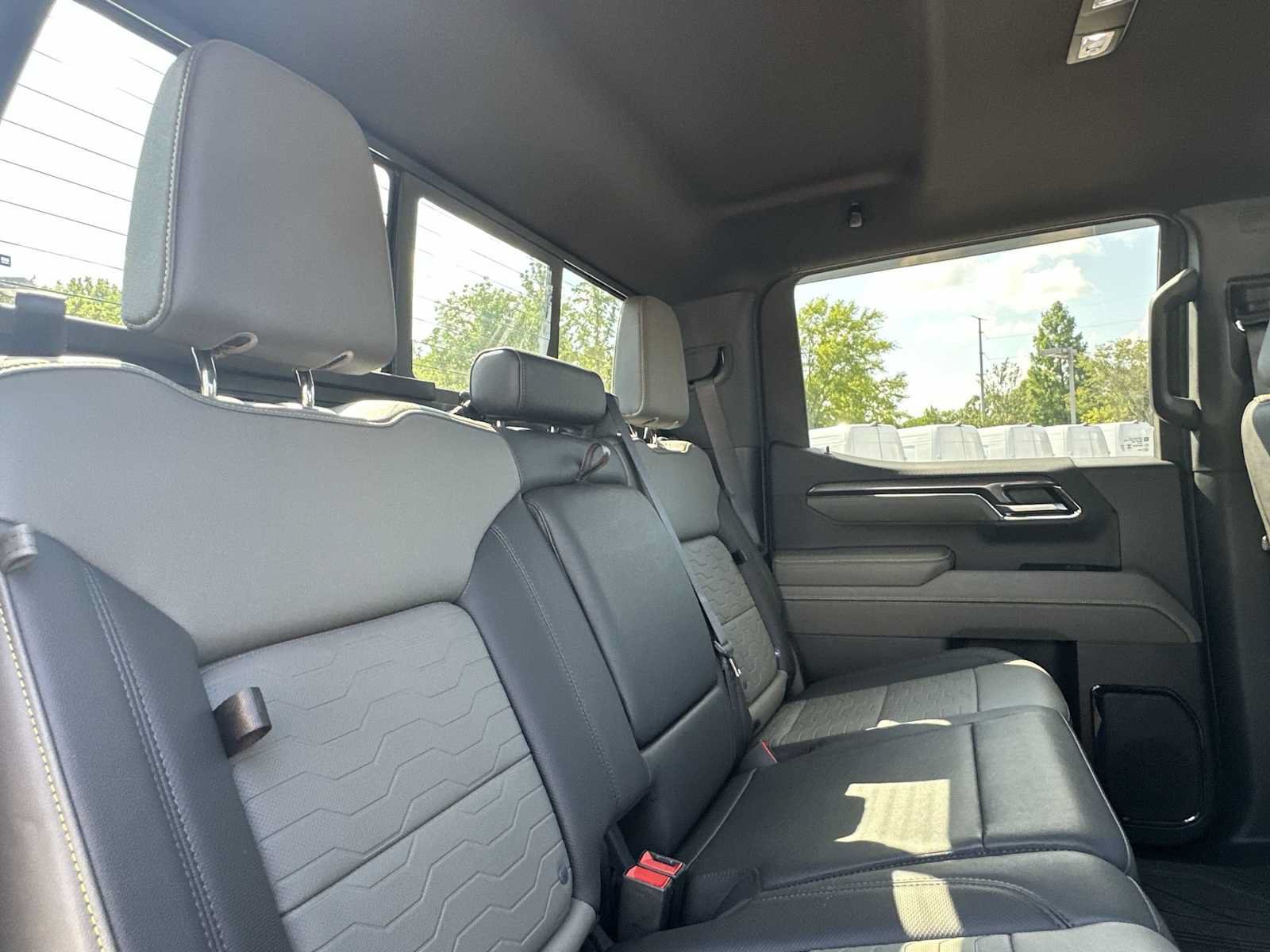 Certified 2024 Chevrolet Silverado 1500 ZR2 w/ Technology Package AWD/4WD image 22