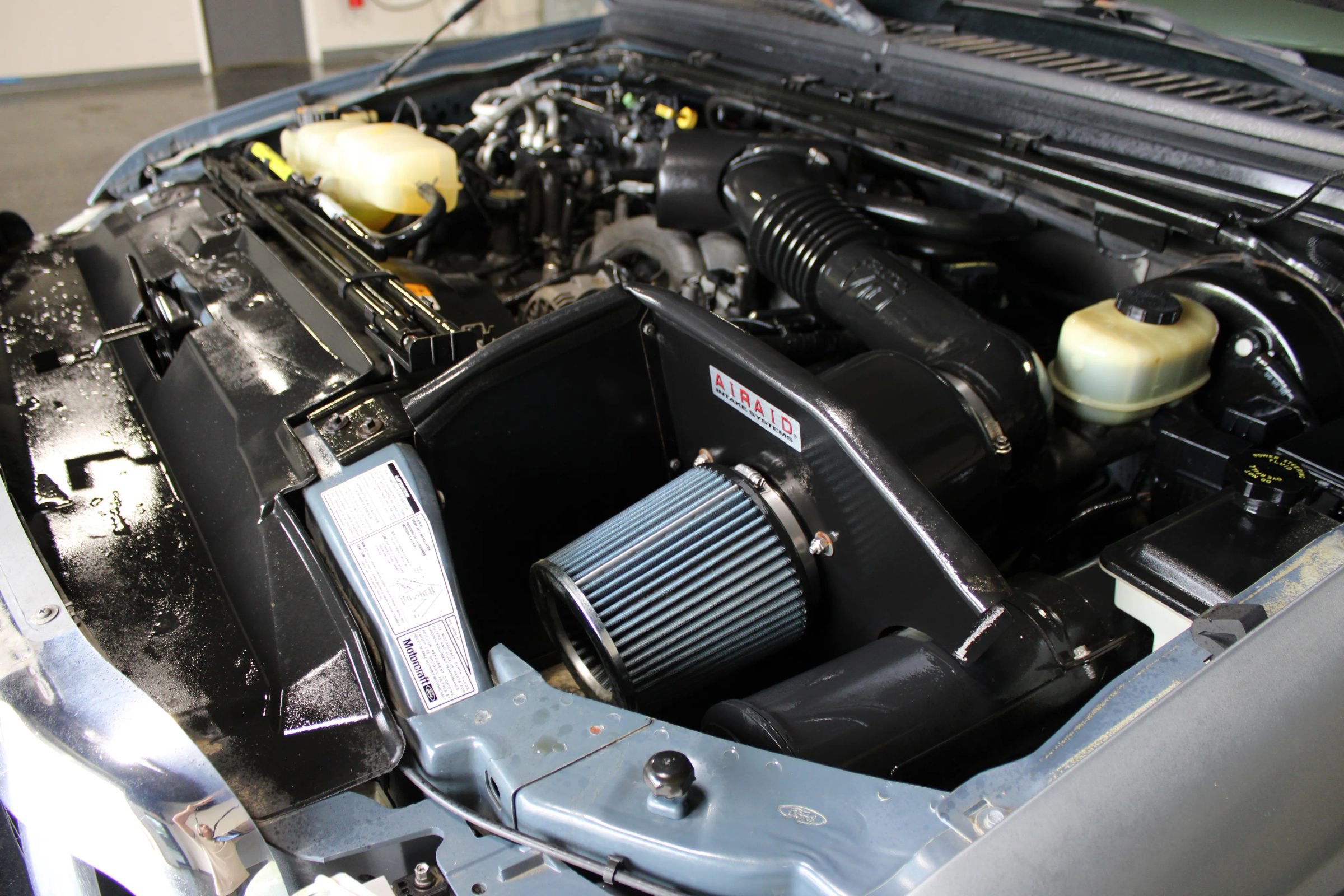 Used 2000 Ford Excursion XLT image 40