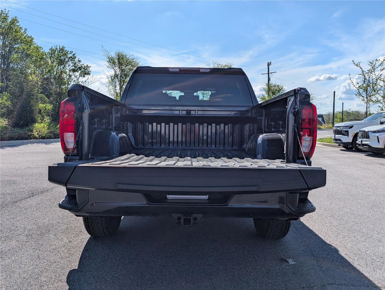 Used 2022 GMC Sierra 1500 Elevation image 13