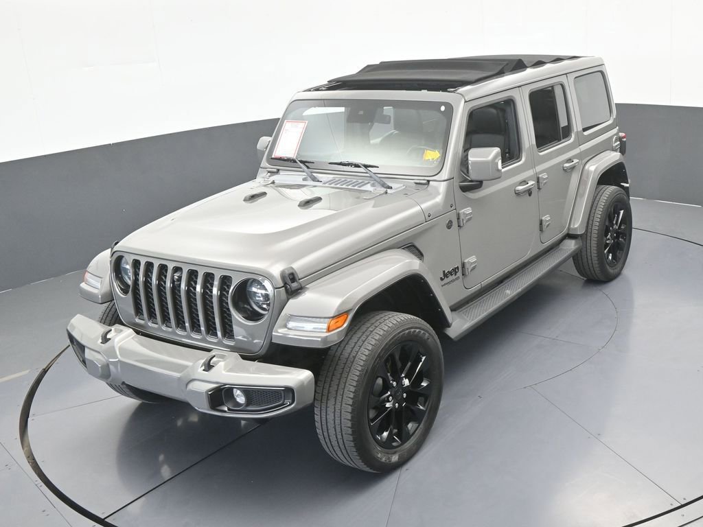 Used 2022 Jeep Wrangler Unlimited Sahara AWD/4WD image 52