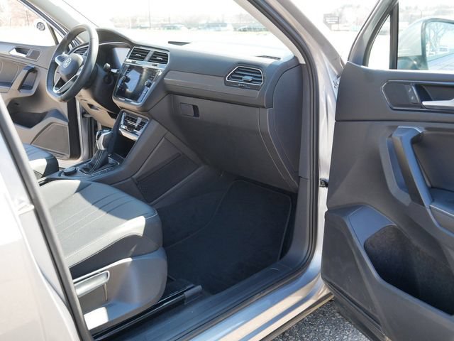 Certified 2023 Volkswagen Tiguan SE AWD/4WD image 20