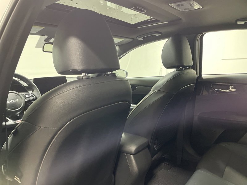 Certified 2023 Kia Forte GT-Line w/ GT-Line Premium Package image 17