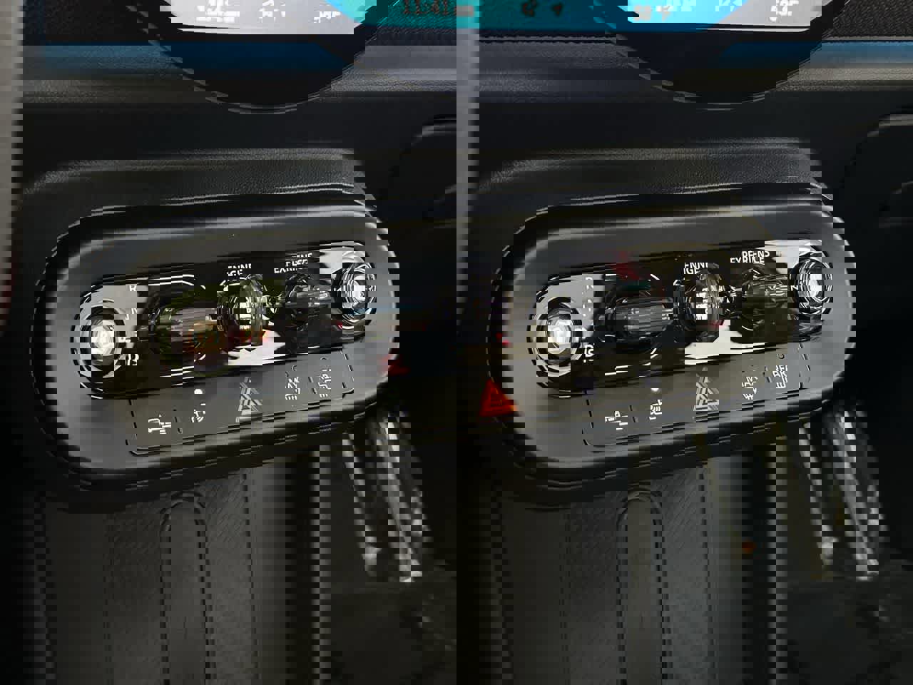 Certified 2025 MINI Cooper S image 22