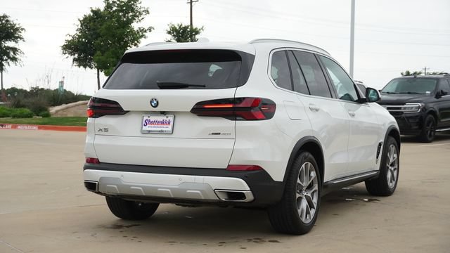 Used 2026 BMW X5 xDrive40i AWD/4WD image 9