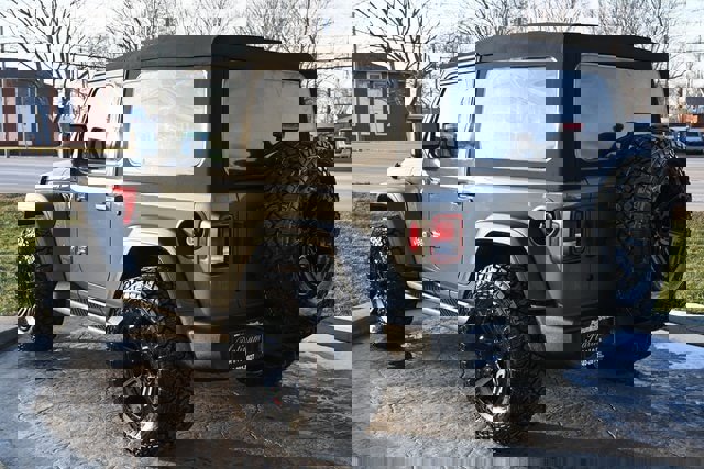 Used 2020 Jeep Wrangler Sport image 7