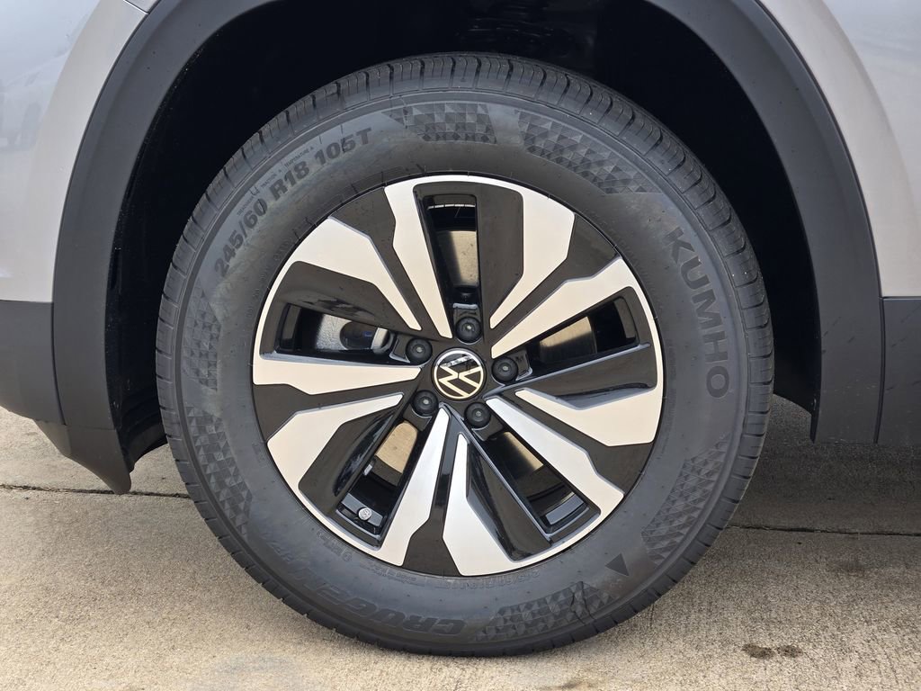 New 2026 Volkswagen Atlas SE image 10