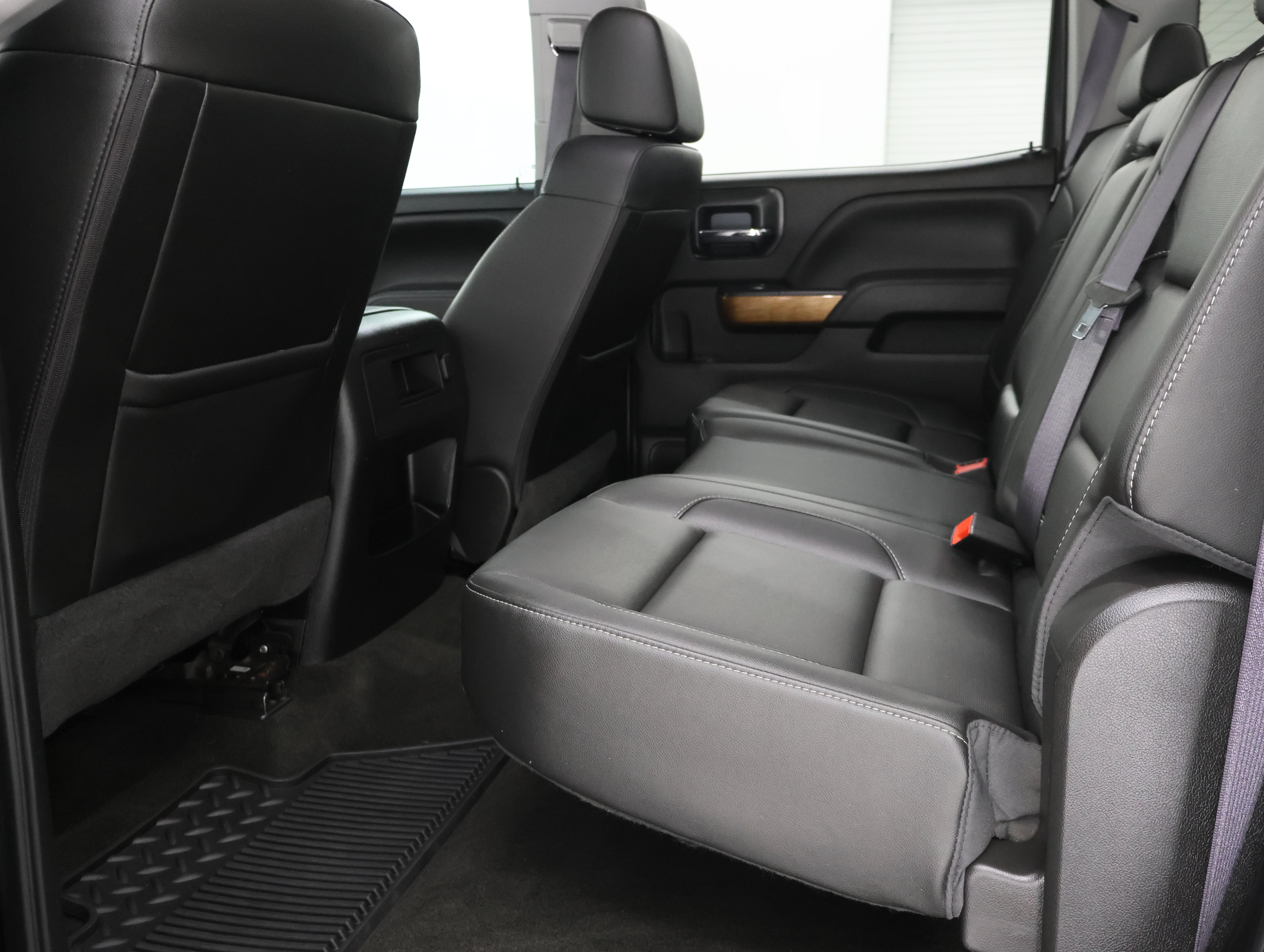 Used 2017 Chevrolet Silverado 3500 LTZ w/ Duramax Plus Package AWD/4WD image 9