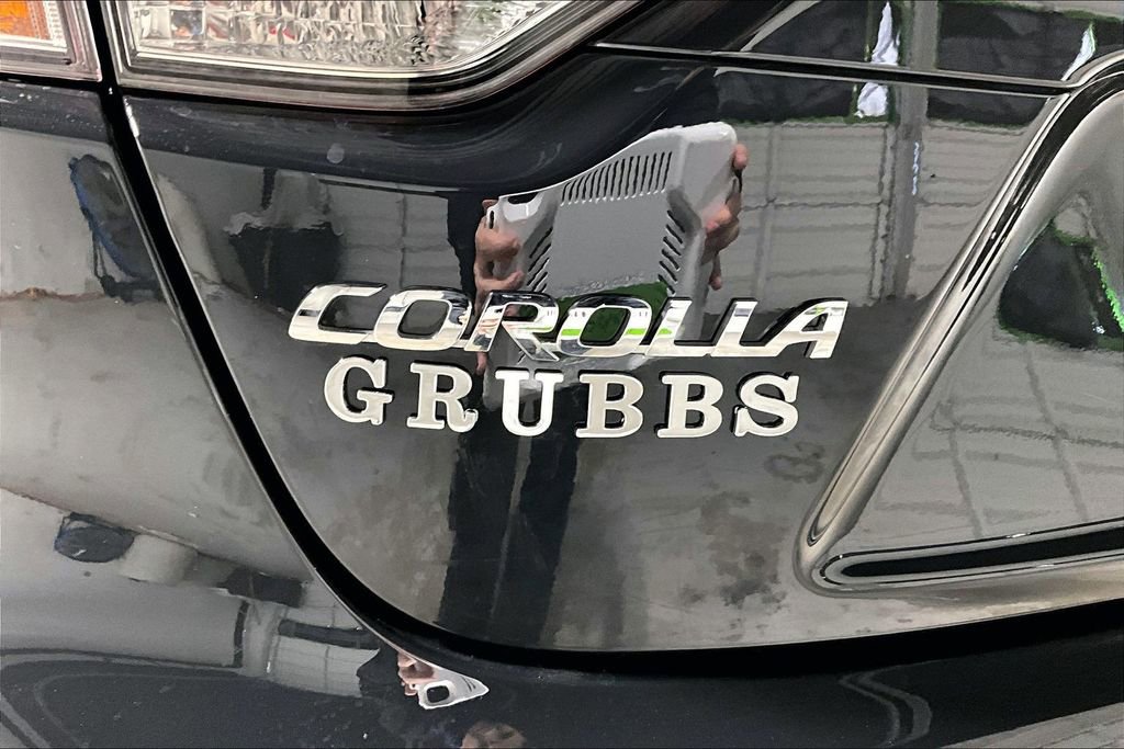 Used 2025 Toyota Corolla SE image 39