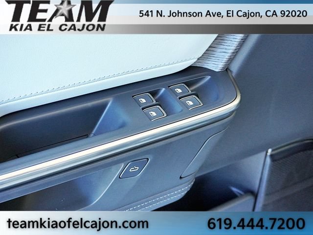 Used 2026 Rivian R1S Adventure AWD/4WD image 29