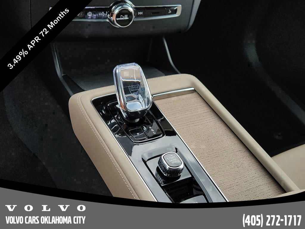 New 2026 Volvo XC90 B6 Plus w/ Protection Package Premier image 19