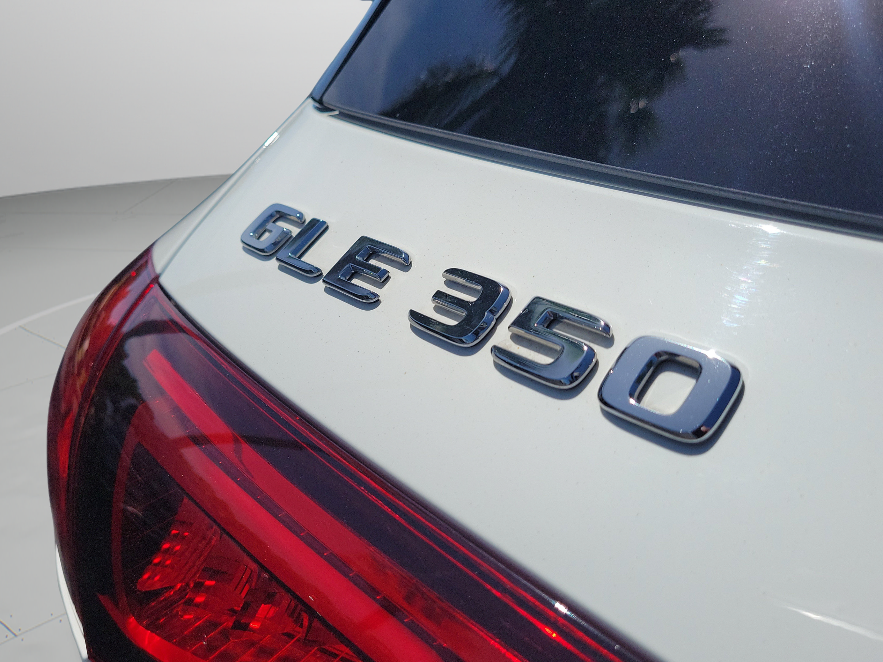 Used 2021 Mercedes-Benz GLE 350 4MATIC image 31