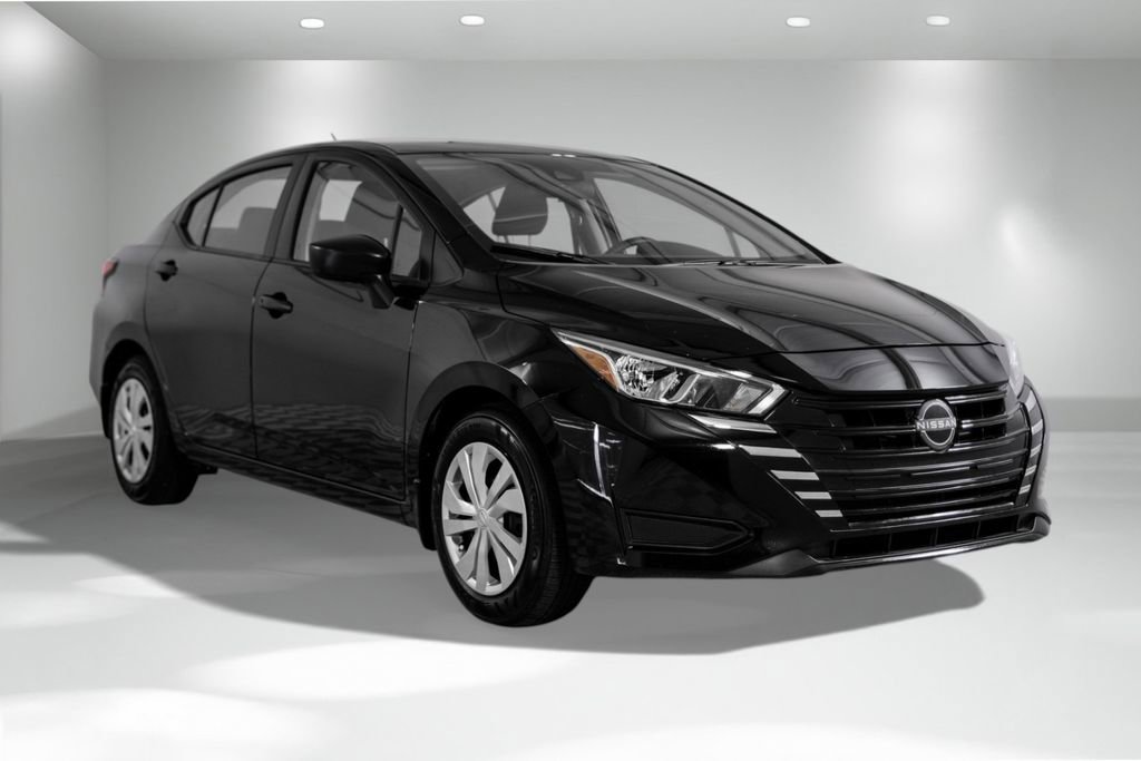 Used 2024 Nissan Versa S w/ Trunk Package image 7