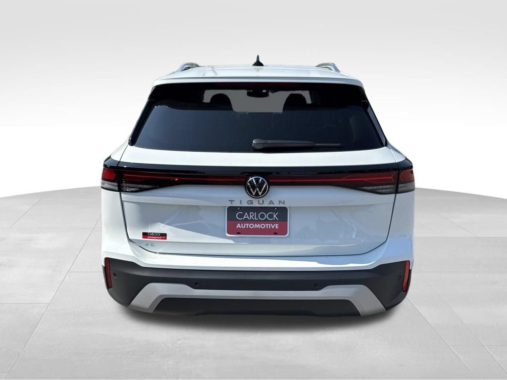 Used 2026 Volkswagen Tiguan SE FWD image 7