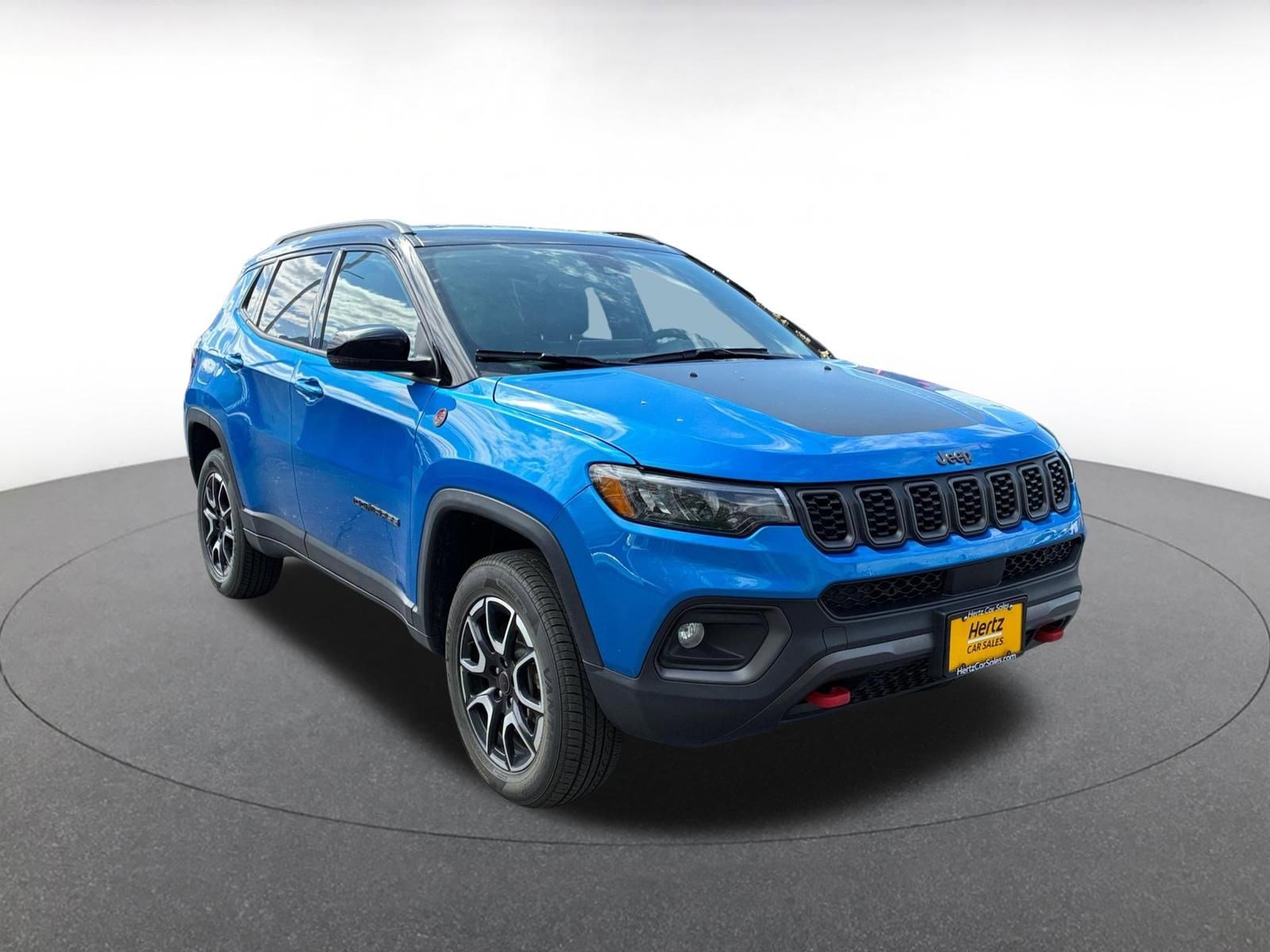 Used 2025 Jeep Compass Trailhawk