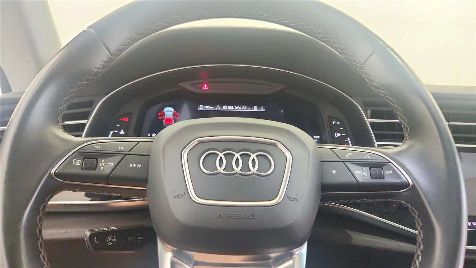 Used 2022 Audi Q8 Prestige AWD/4WD image 19