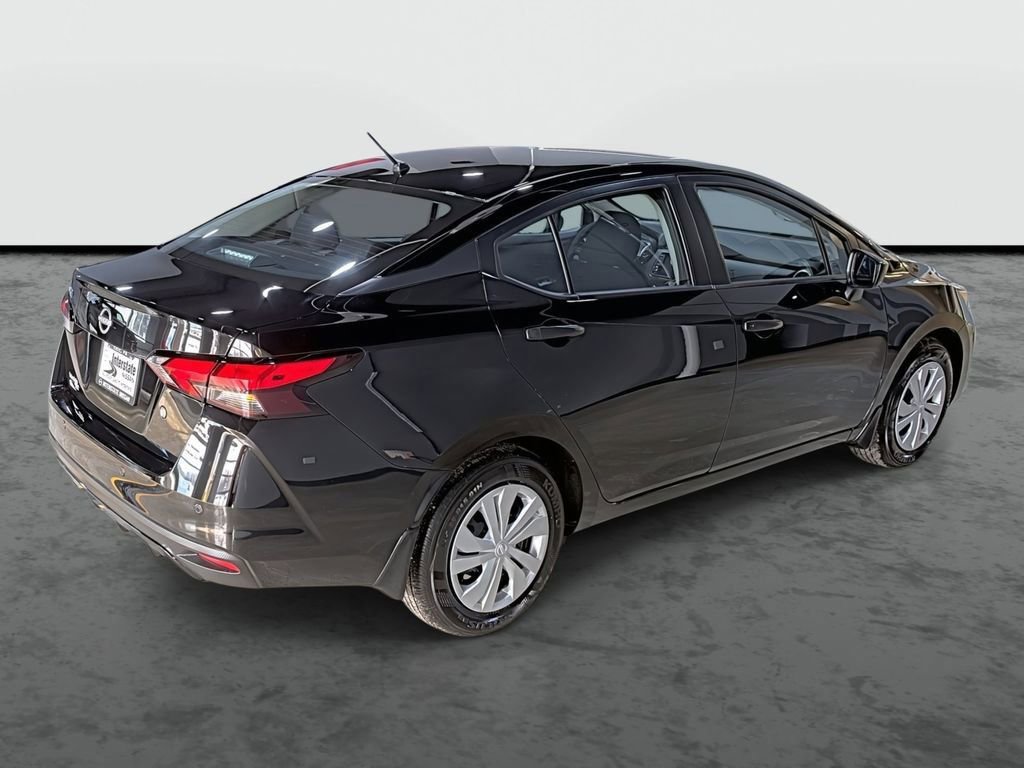 Used 2025 Nissan Versa S w/ Trunk Package image 4