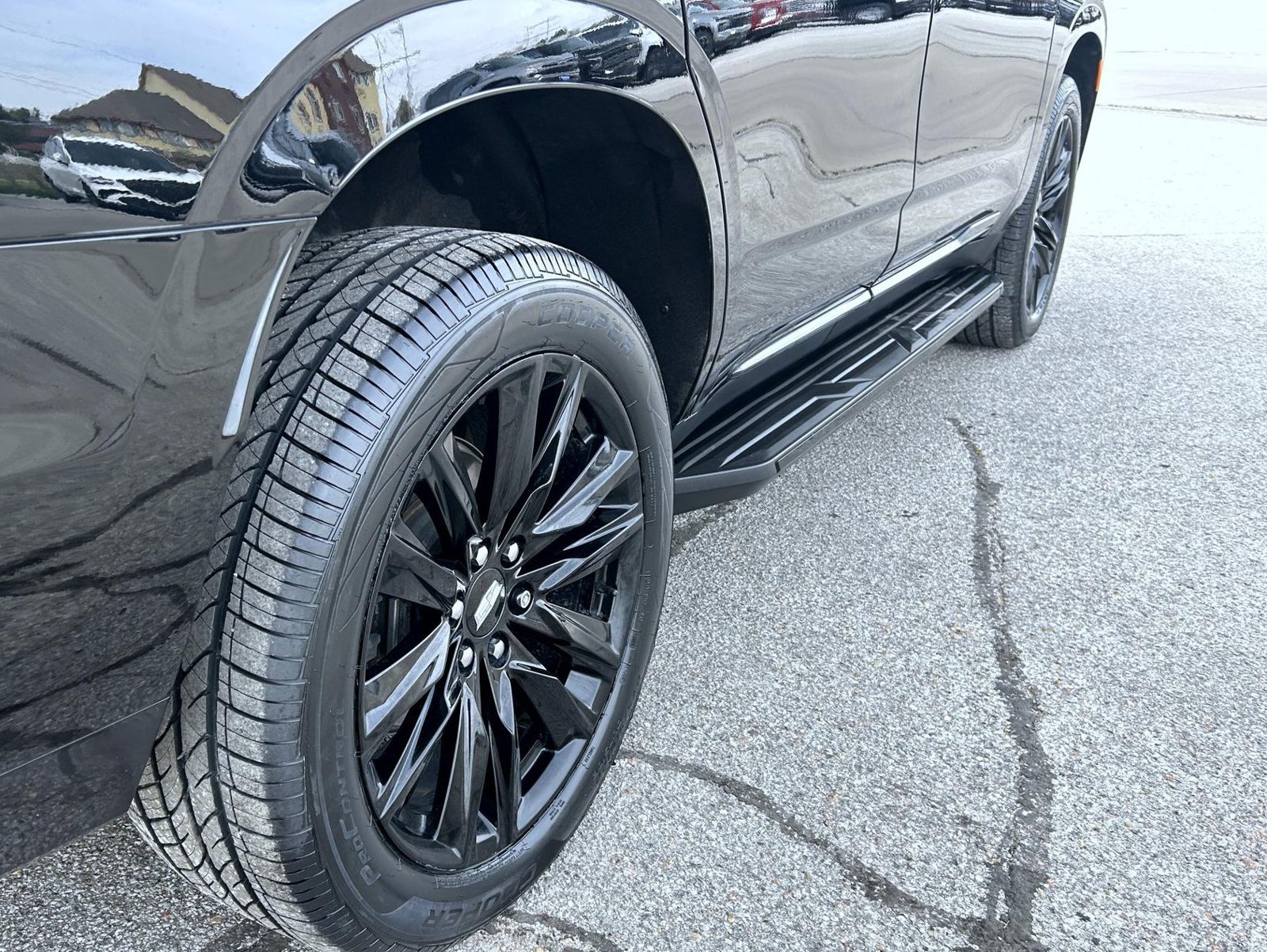 Certified 2022 Cadillac Escalade Sport AWD/4WD image 12