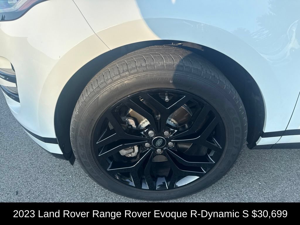 Used 2023 Land Rover Range Rover Evoque R-Dynamic S AWD/4WD image 9