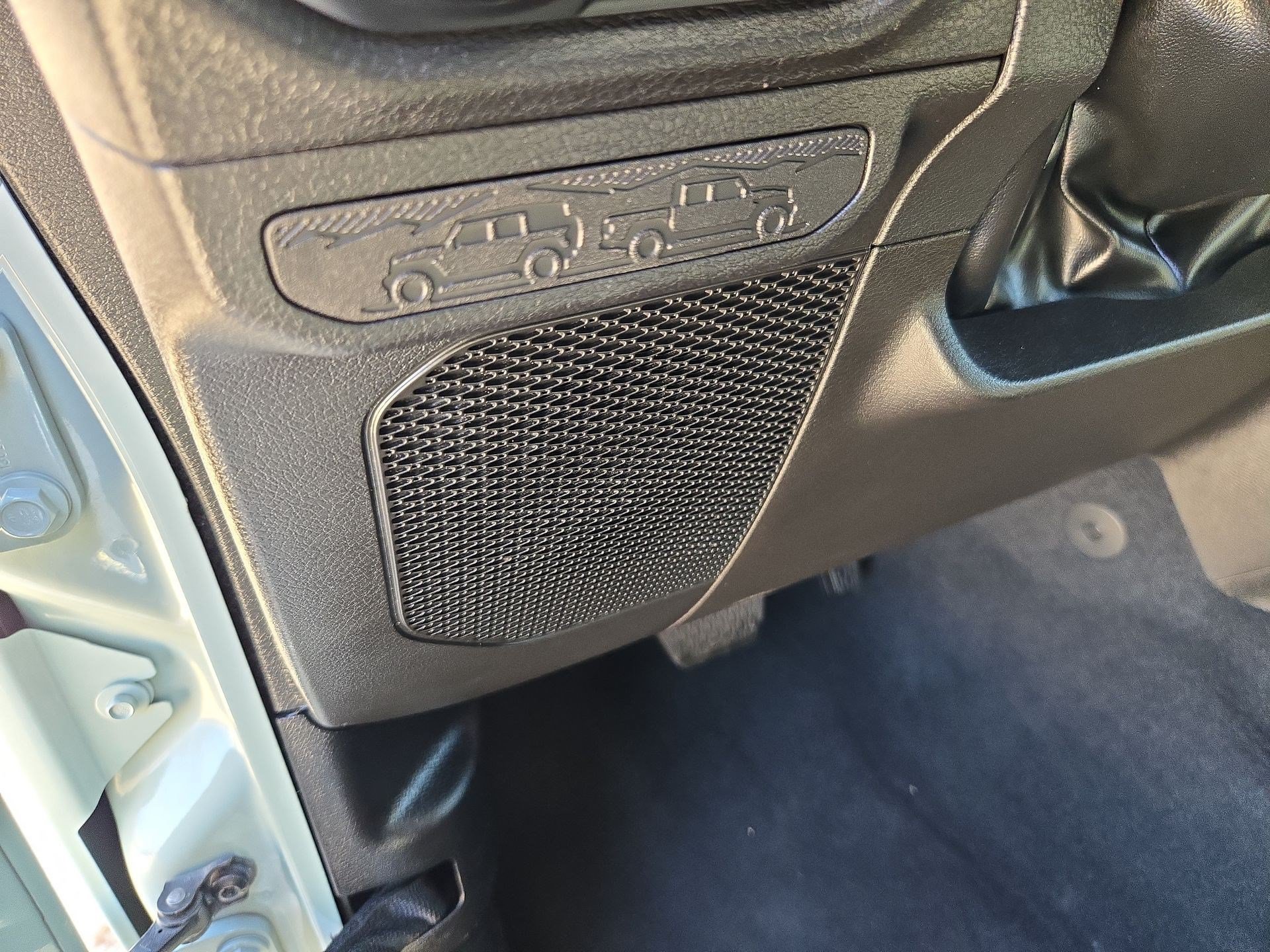 Used 2024 Jeep Wrangler Unlimited Sport AWD/4WD image 15