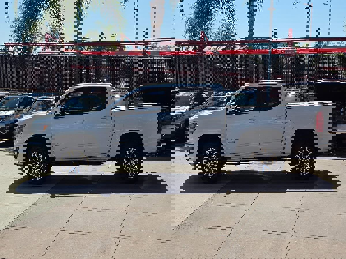 Used 2019 Chevrolet Colorado W/T w/ Custom Special Edition image 10