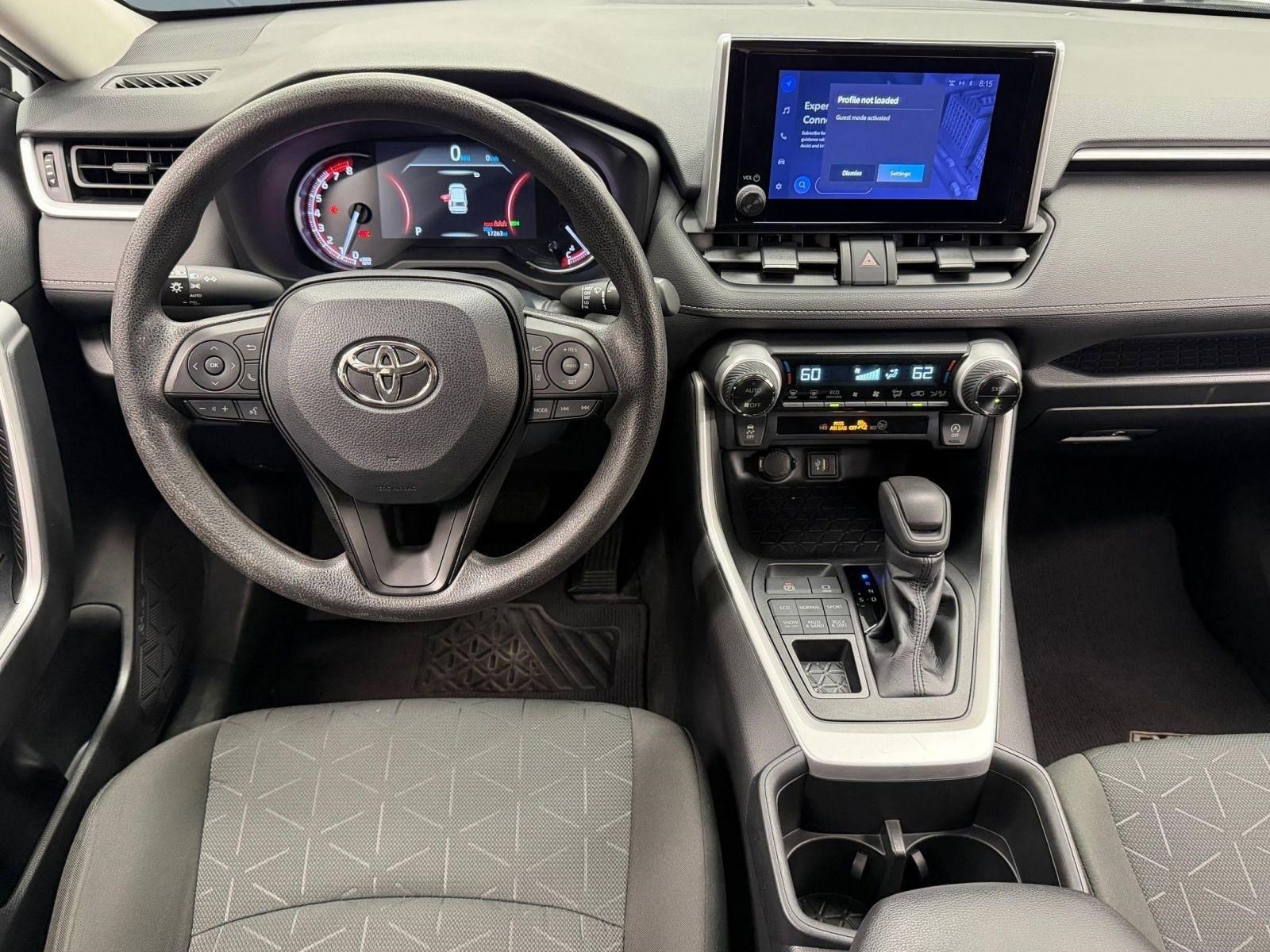 Used 2023 Toyota RAV4 XLE AWD/4WD image 23
