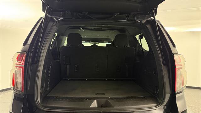 Used 2022 Chevrolet Suburban LS w/ Driver Alert Package AWD/4WD image 17