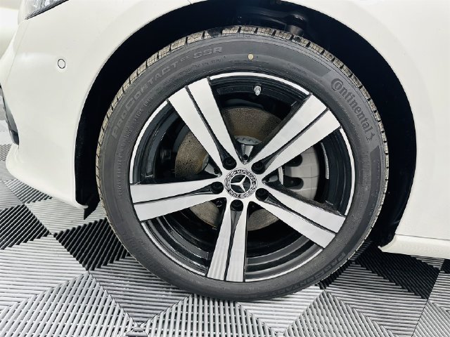 Used 2026 Mercedes-Benz C 300 4MATIC Sedan image 8