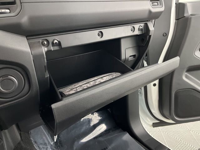 Used 2024 Nissan Frontier S image 39