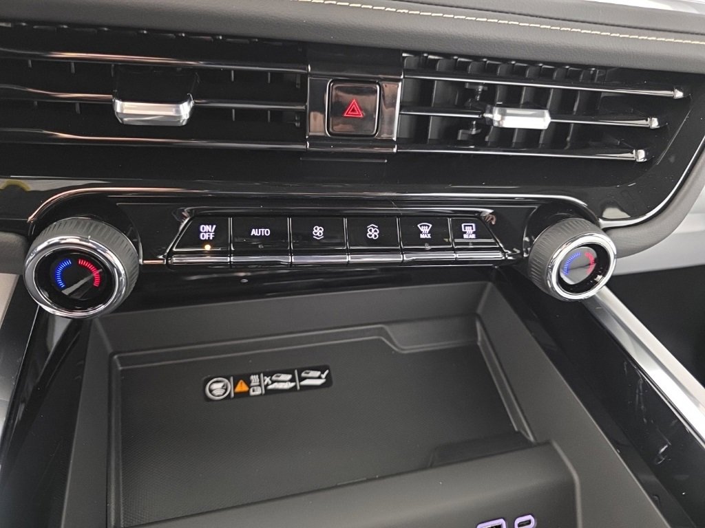 New 2026 Chevrolet Tahoe Premier w/ Sun And Tow Package image 21