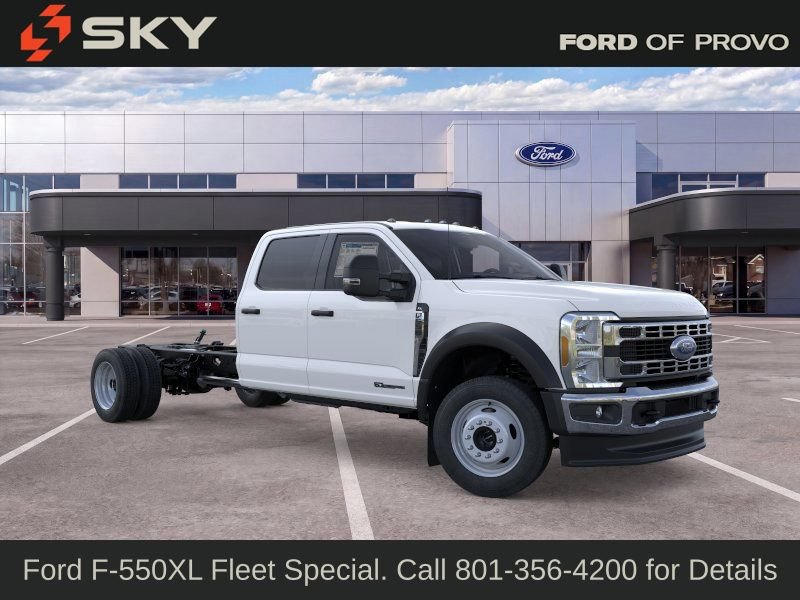 New 2026 Ford F550 4x4 Crew Cab image 8