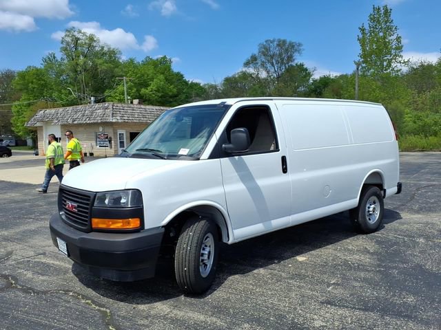 New 2026 GMC Savana 2500 w/ Driver Convenience Package RWD image 13