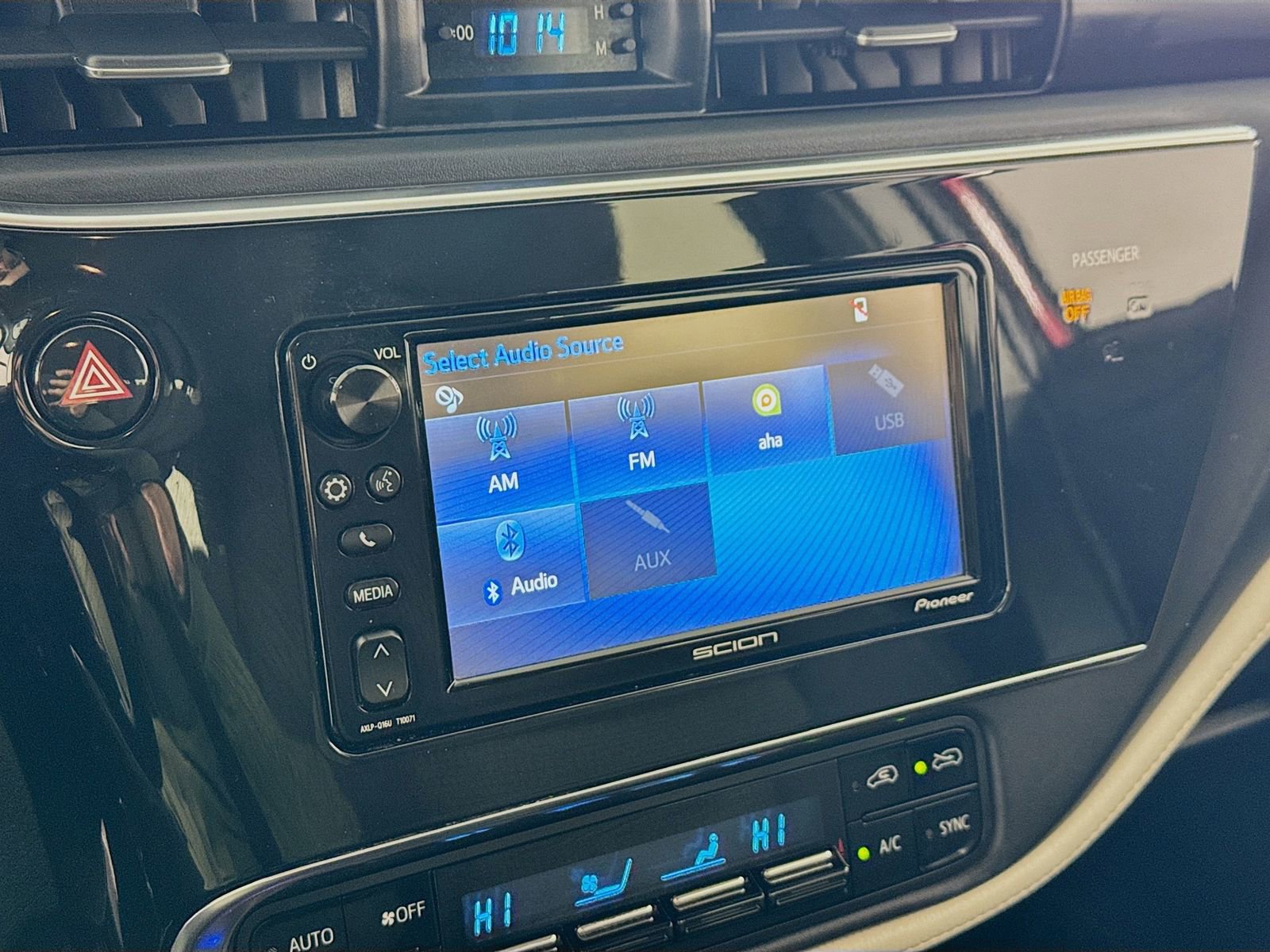 Used 2016 Scion iM image 11